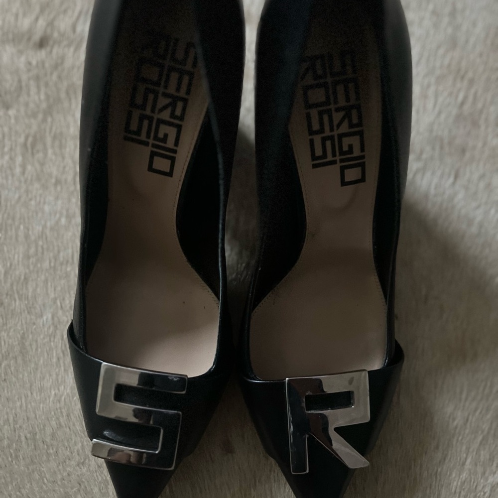 Sergio Rossi SR Metal Logo black Heels